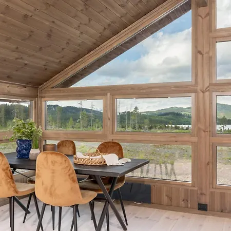 בית נופש Hedda Robolshovda - 3 Bedroom With A Lovely View Heggenes